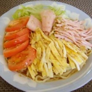 ゴマだれ中華麺